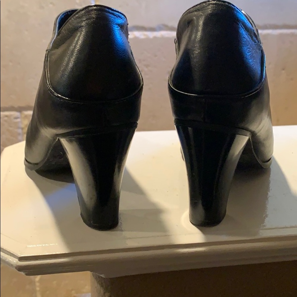 Booties - Picture 4 of 4